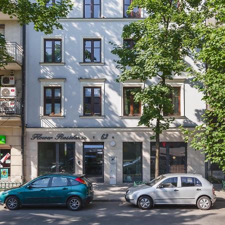 Blossom - Old Town Residence - By Upstairs Krakau Exterior foto